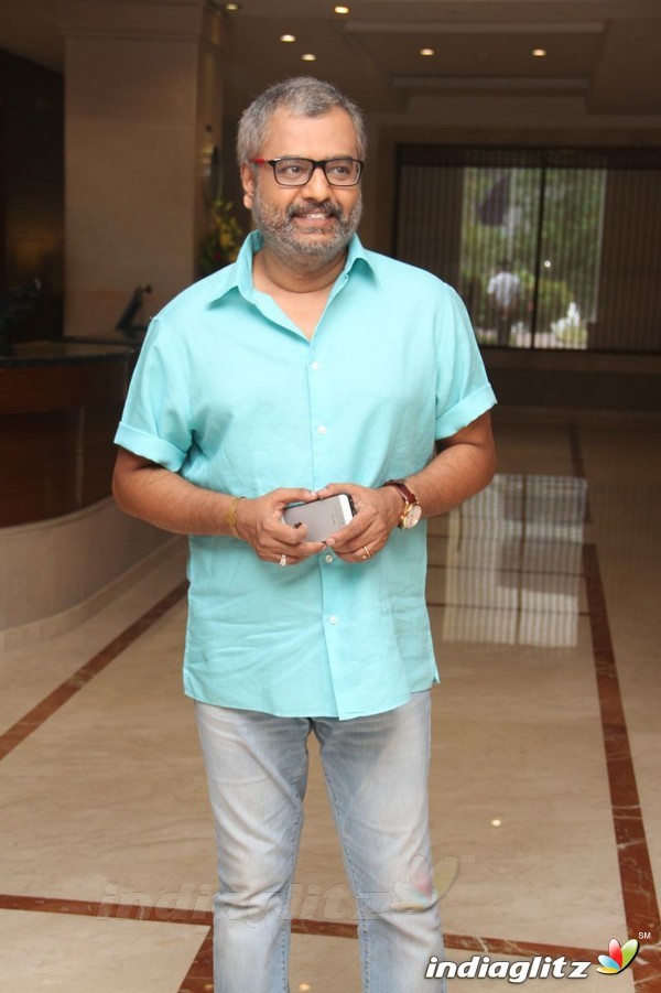 'Vai Raja Vai' Press Meet